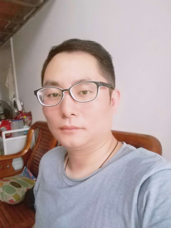 流星的尾巴的第一张照片--建宁相亲网