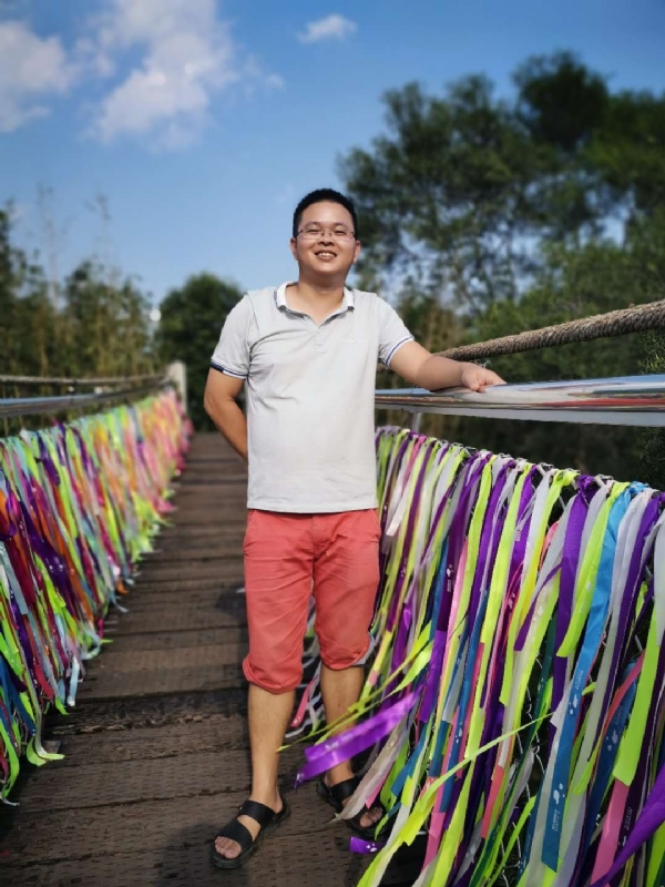 大象的第一张照片--建宁相亲网