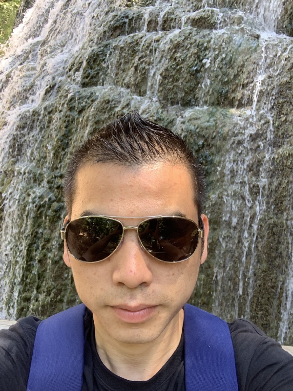 高兴的第二张照片--建宁相亲网