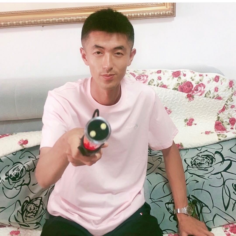 转身留下孤独的她的第二张照片--建宁相亲网