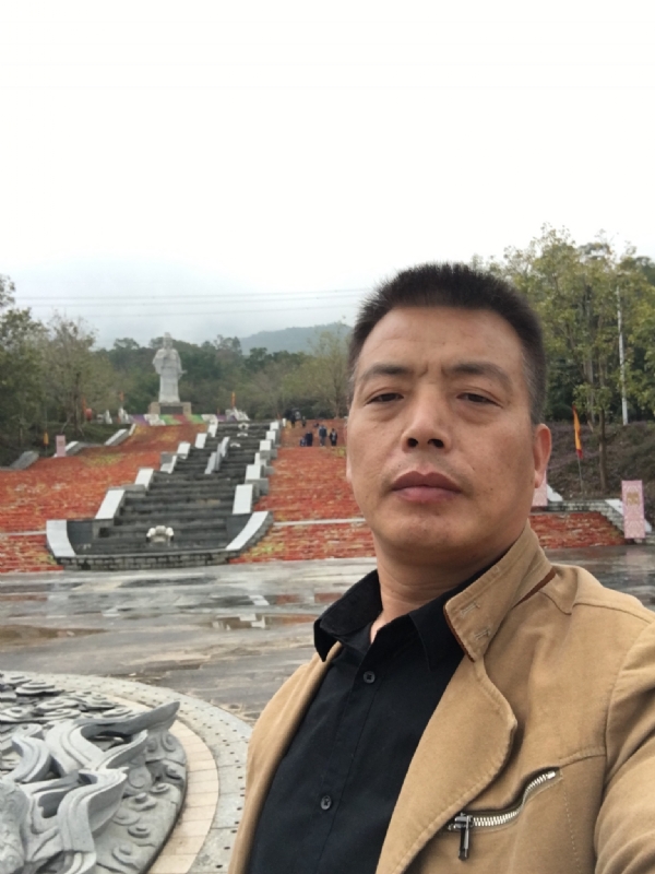 开心的松鼠的第二张照片--建宁相亲网