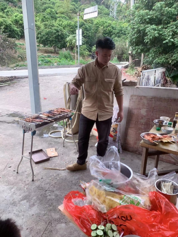 你黑我哟的第一张照片--建宁相亲网