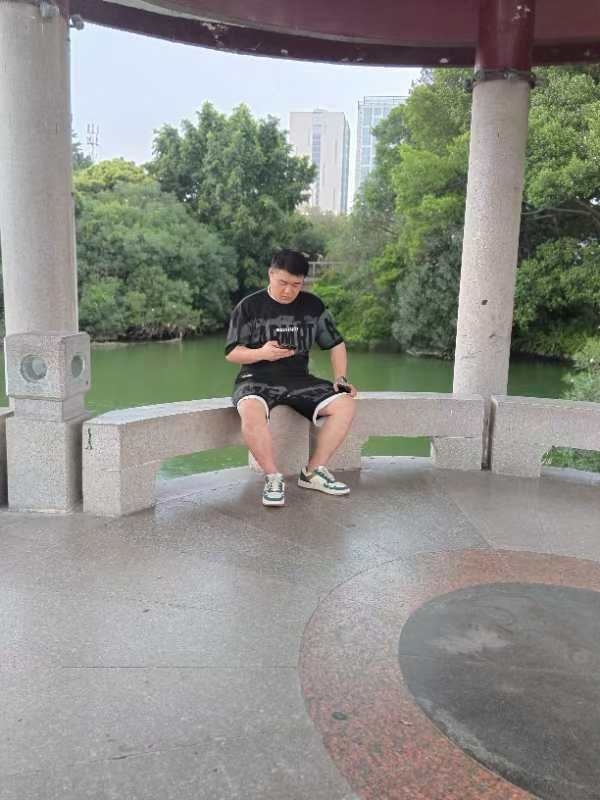 不善挽留的第一张照片--建宁相亲网